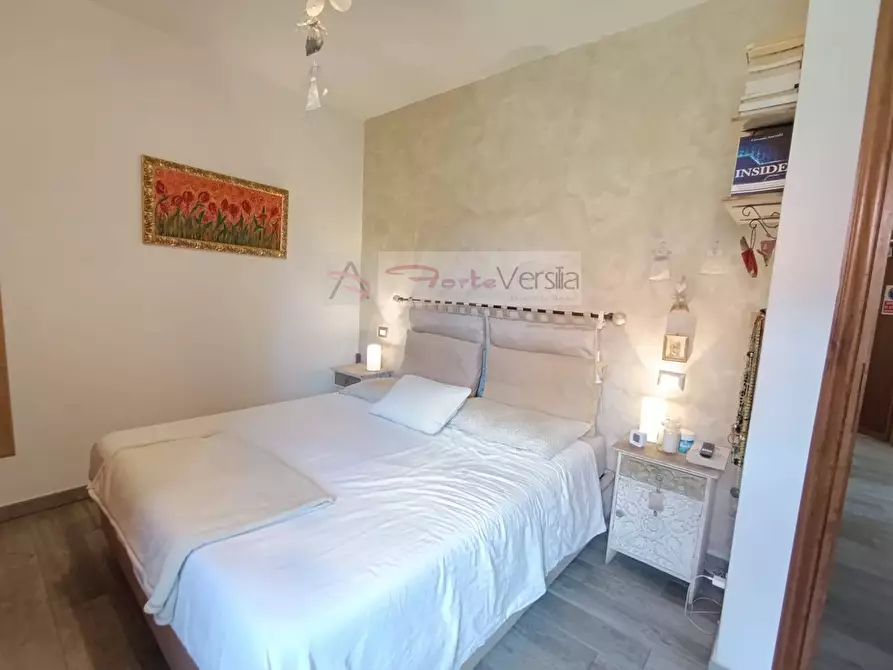 Immagine 28 di Villa in vendita  a Pietrasanta