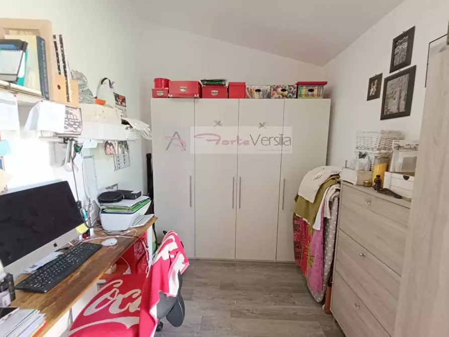 Immagine 22 di Villa in vendita  a Pietrasanta