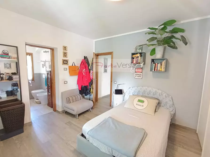 Immagine 15 di Villa in vendita  a Pietrasanta