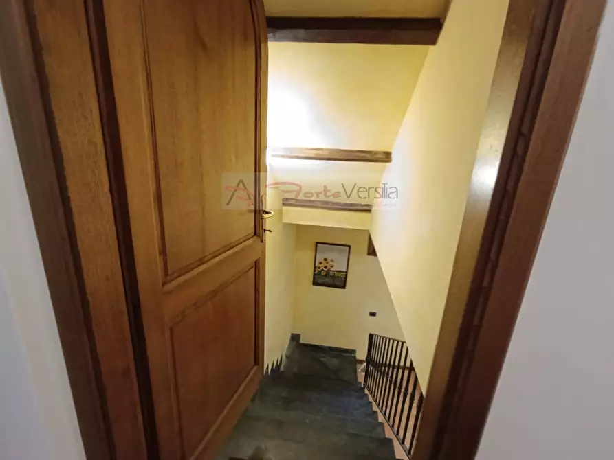 Immagine 15 di Villa in vendita  a Montignoso