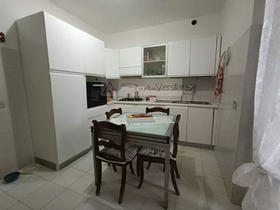 Immagine 6 di Villetta a schiera in vendita  a Forte Dei Marmi