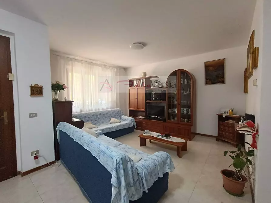 Immagine 2 di Villetta a schiera in vendita  a Forte Dei Marmi