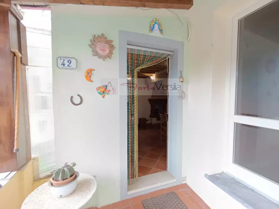 Immagine 1 di Casa semindipendente in vendita  a Pietrasanta