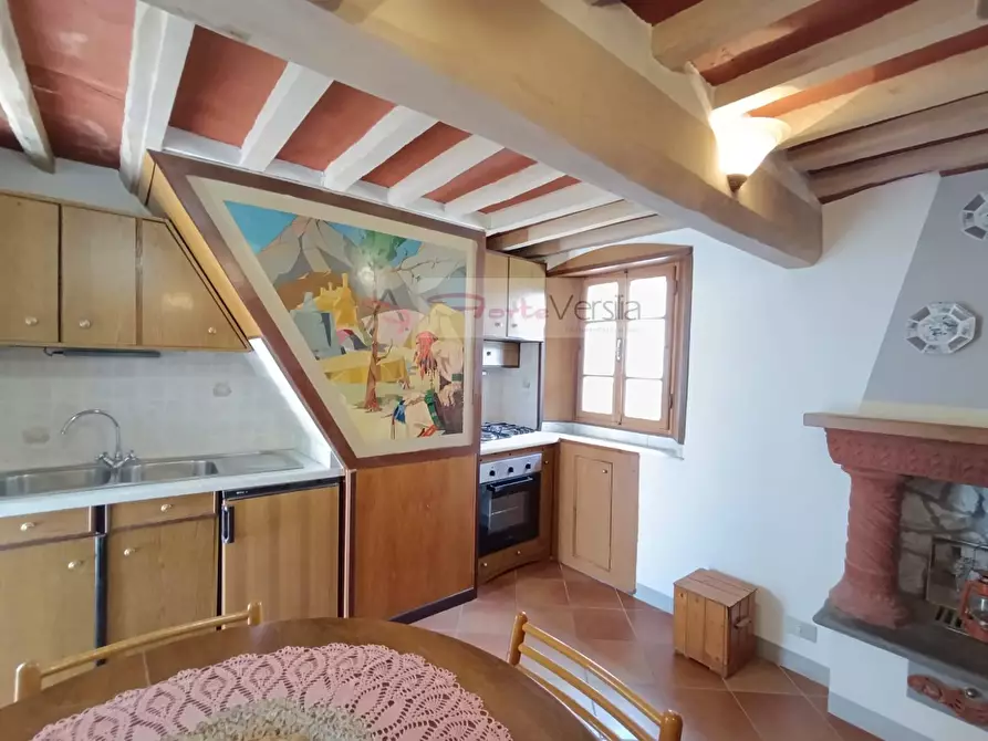 Immagine 22 di Casa semindipendente in vendita  a Pietrasanta