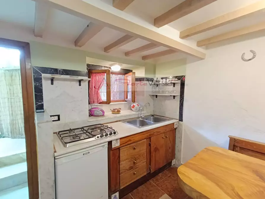 Immagine 10 di Casa semindipendente in vendita  a Pietrasanta