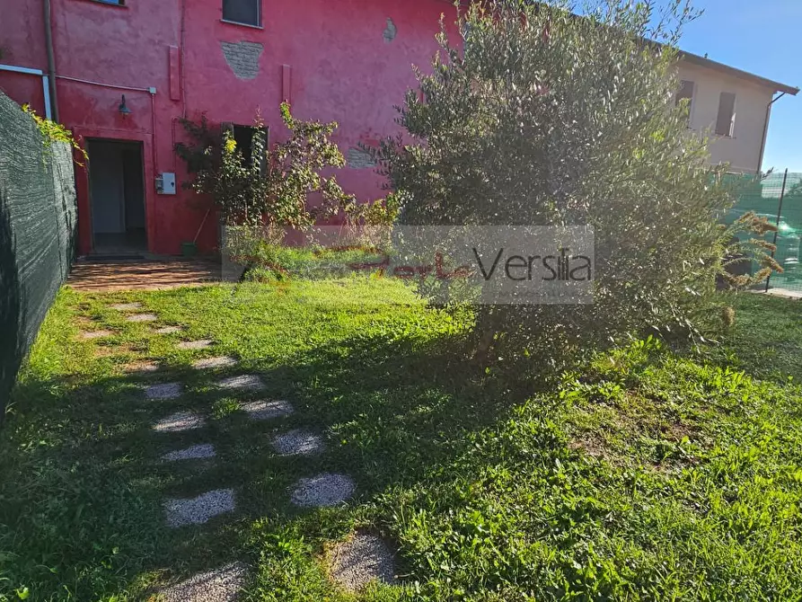 Immagine 2 di Rustico / casale in vendita  a Caorso