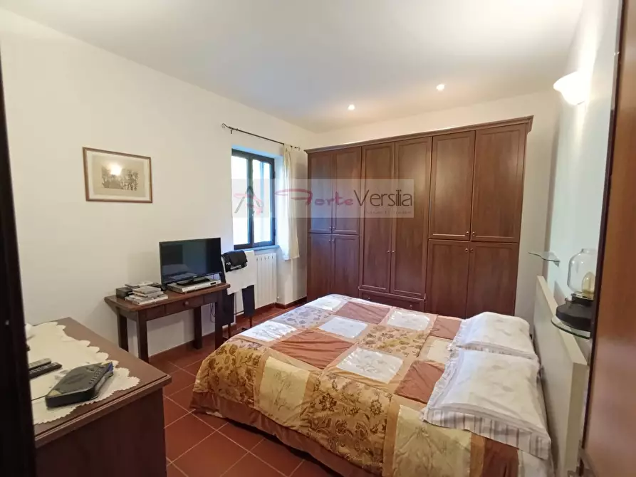 Immagine 15 di Casa indipendente in vendita  a Pietrasanta