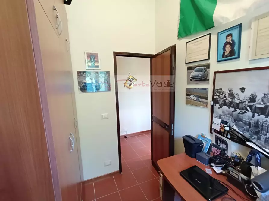 Immagine 11 di Casa indipendente in vendita  a Pietrasanta