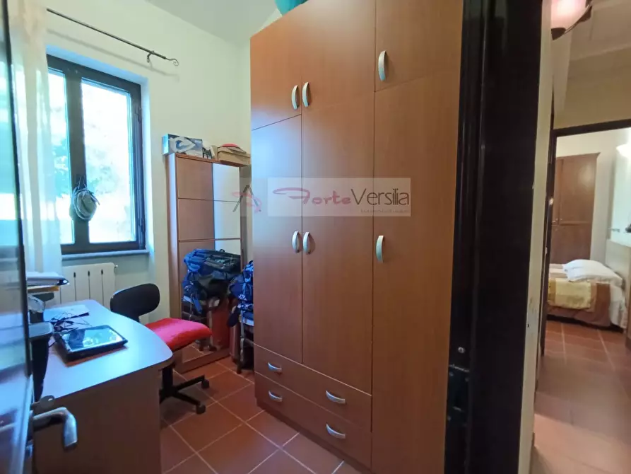 Immagine 10 di Casa indipendente in vendita  a Pietrasanta