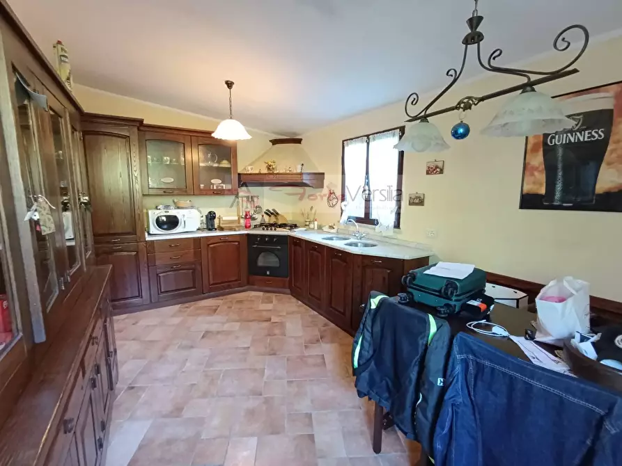 Immagine 7 di Casa indipendente in vendita  a Pietrasanta
