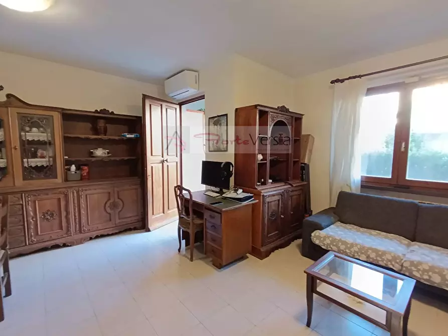 Immagine 4 di Villetta a schiera in vendita  a Forte Dei Marmi