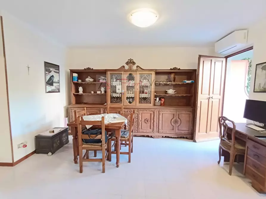 Immagine 3 di Villetta a schiera in vendita  a Forte Dei Marmi