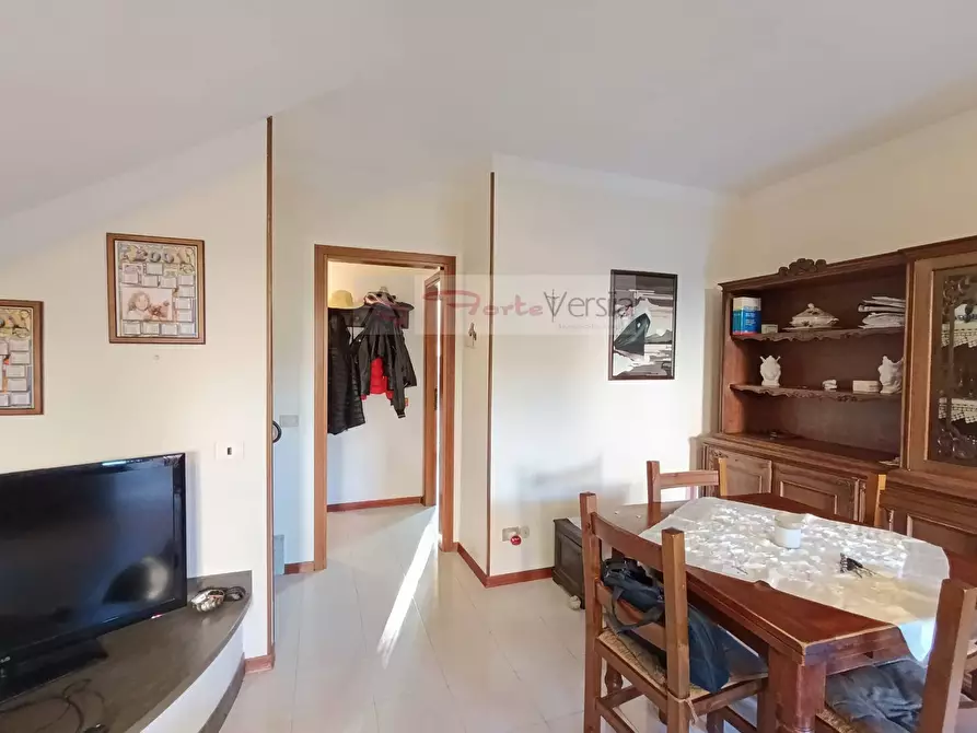 Immagine 5 di Villetta a schiera in vendita  a Forte Dei Marmi