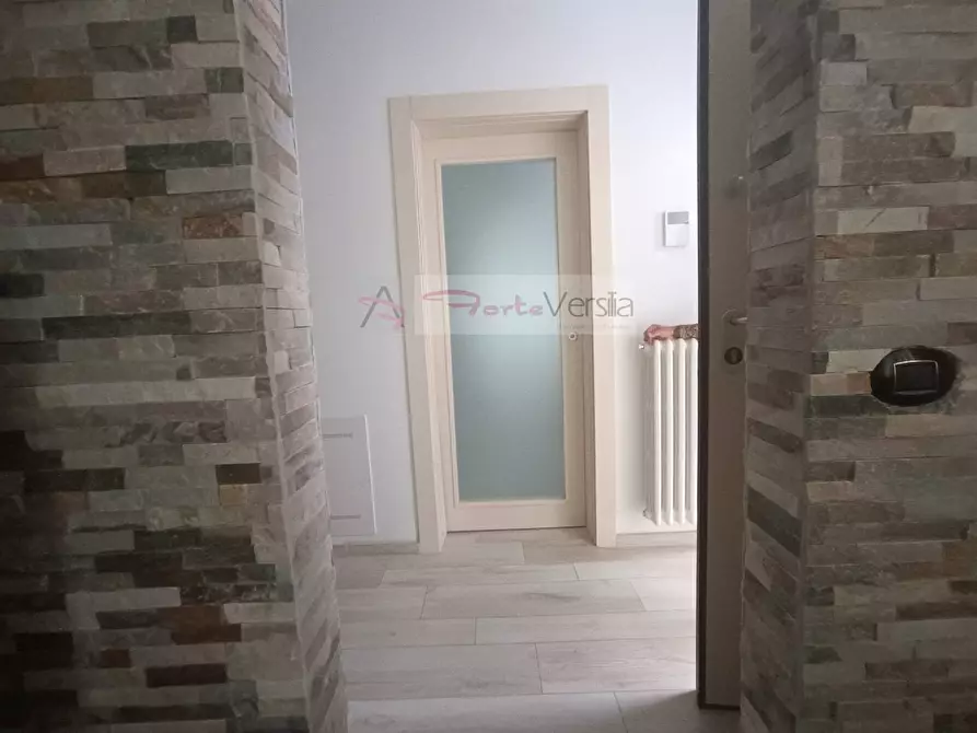 Immagine 10 di Villa in vendita  a Forte Dei Marmi