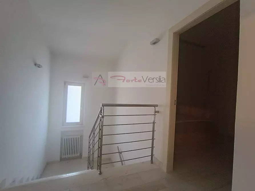 Immagine 16 di Villa in vendita  a Forte Dei Marmi