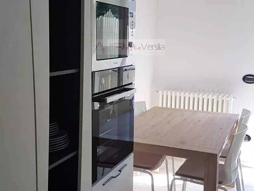 Immagine 7 di Villa in vendita  a Forte Dei Marmi