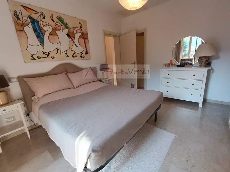 Immagine 21 di Villetta a schiera in vendita  a Seravezza