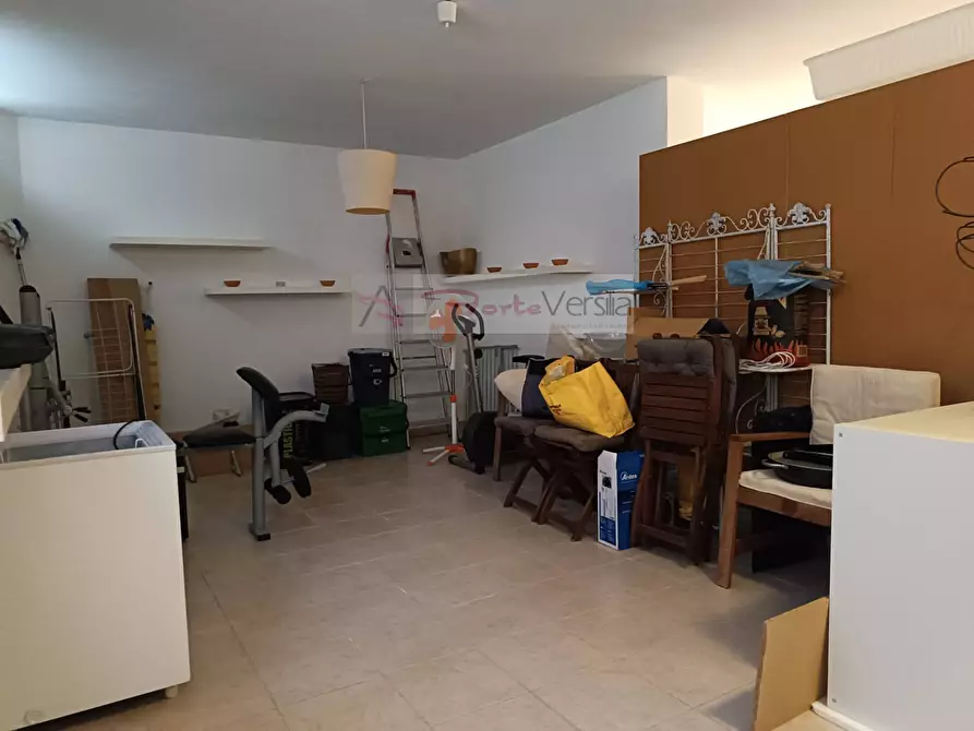 Immagine 35 di Villetta a schiera in vendita  a Seravezza