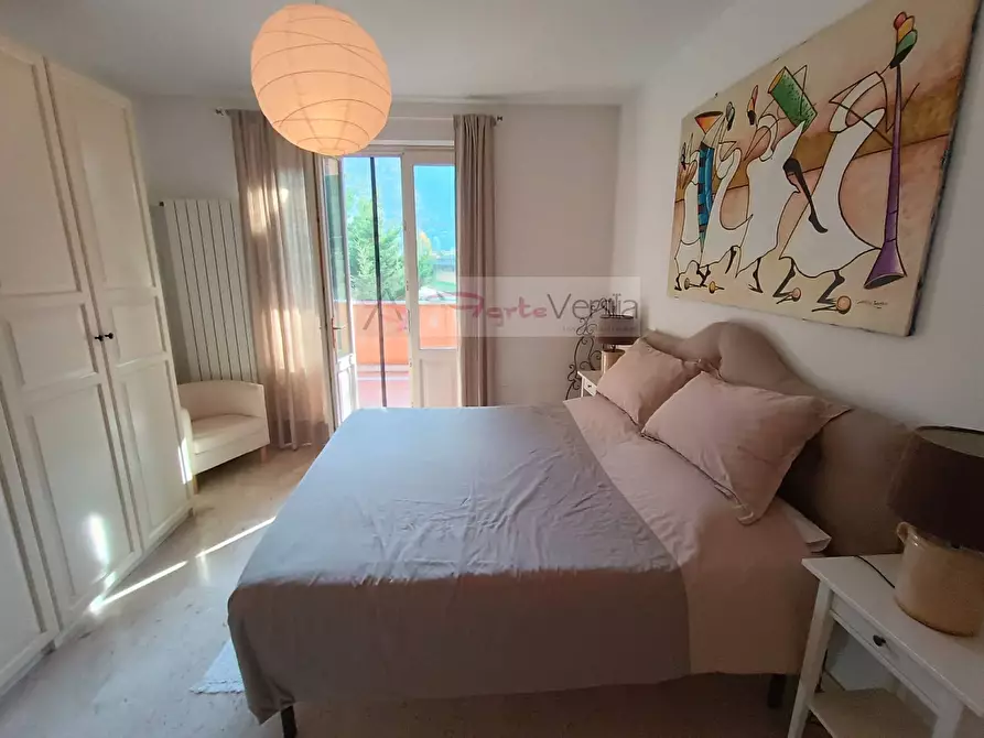 Immagine 31 di Villetta a schiera in vendita  a Seravezza