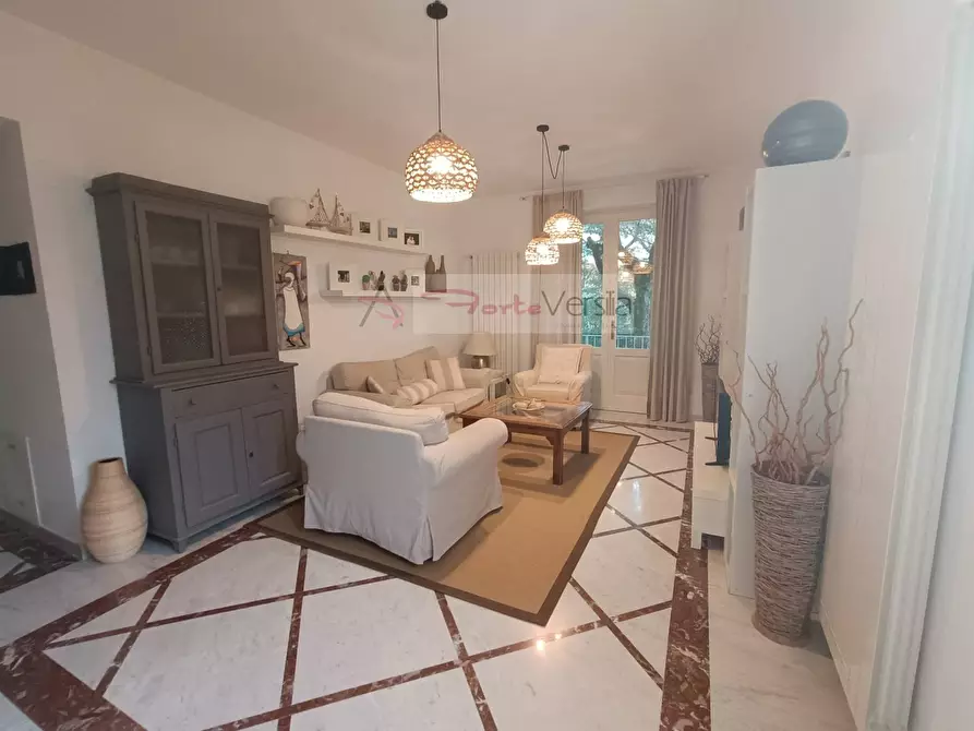 Immagine 6 di Villetta a schiera in vendita  a Seravezza