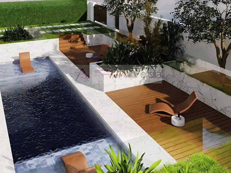 Immagine 13 di Villa in vendita  a Camaiore