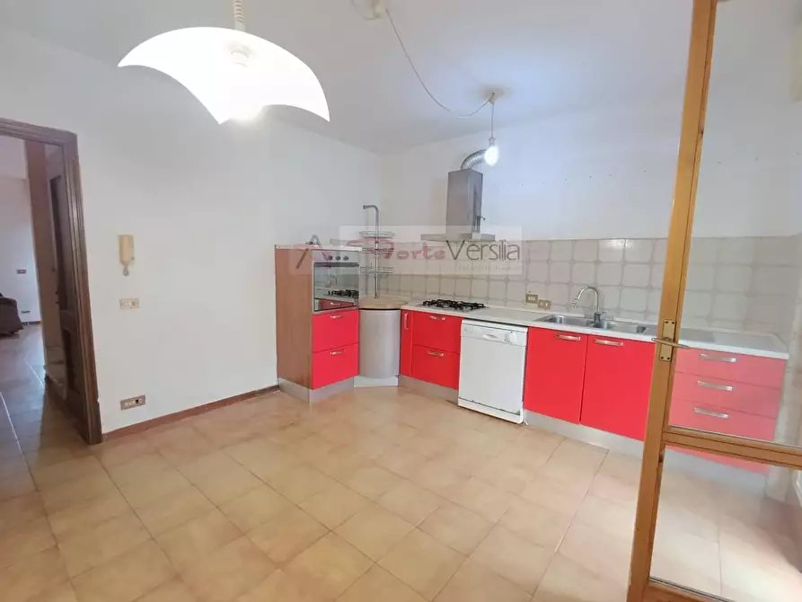 Immagine 13 di Villetta a schiera in vendita  a Pietrasanta