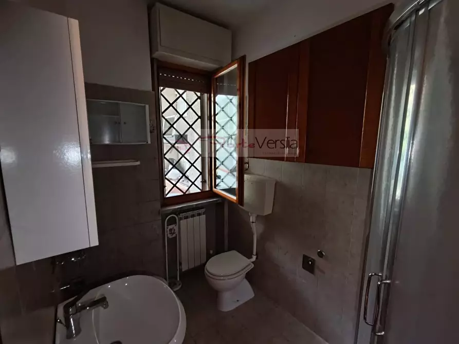 Immagine 9 di Villetta a schiera in vendita  a Pietrasanta