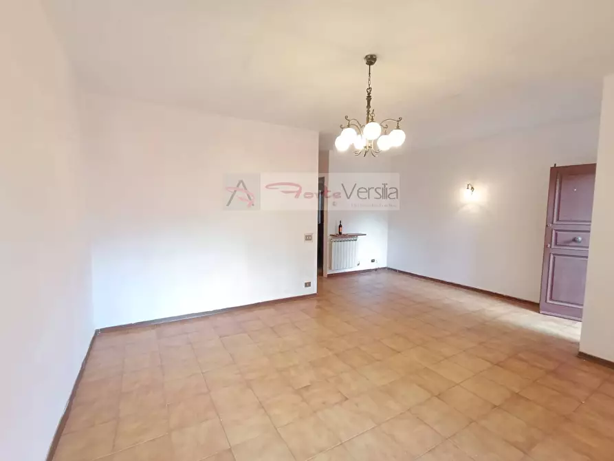 Immagine 6 di Villetta a schiera in vendita  a Pietrasanta