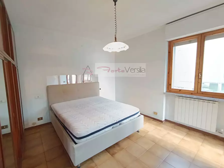 Immagine 26 di Villetta a schiera in vendita  a Pietrasanta