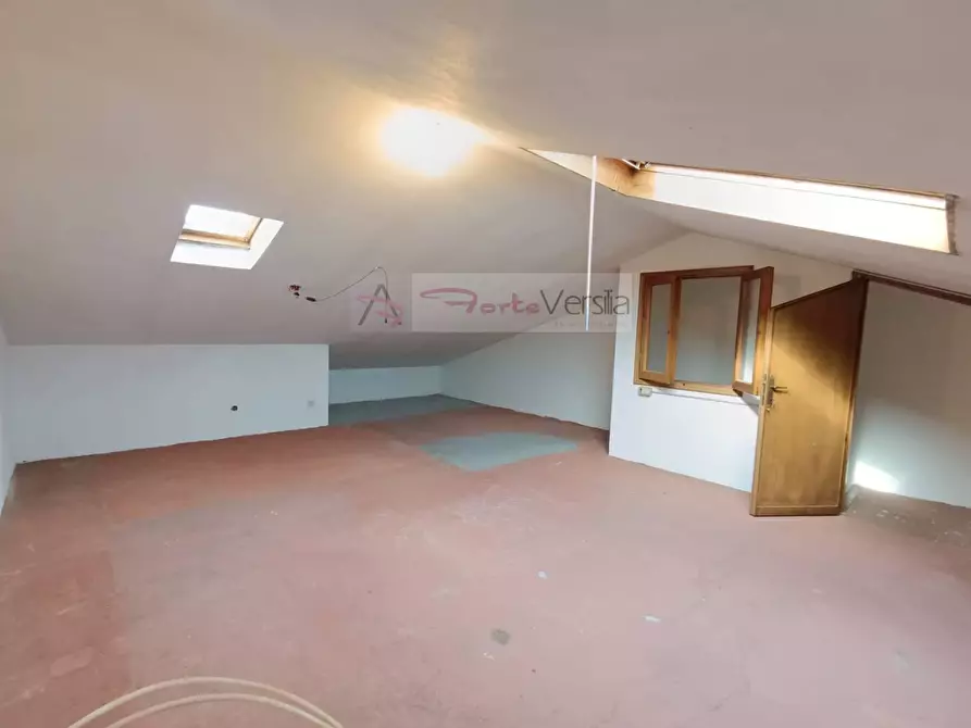 Immagine 32 di Villetta a schiera in vendita  a Pietrasanta