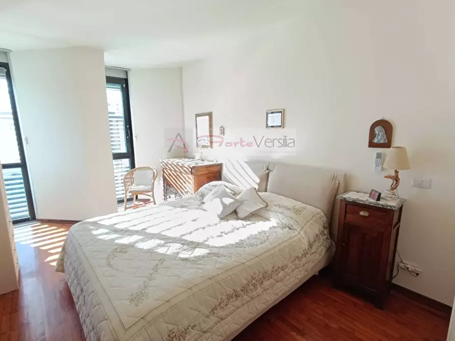 Immagine 16 di Appartamento in vendita  a Forte Dei Marmi