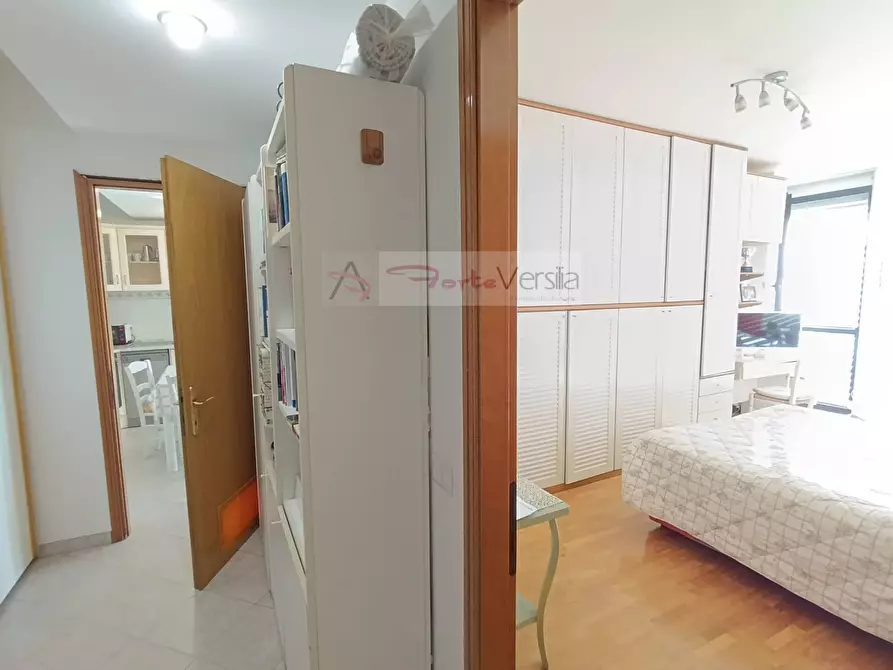 Immagine 10 di Appartamento in vendita  a Forte Dei Marmi