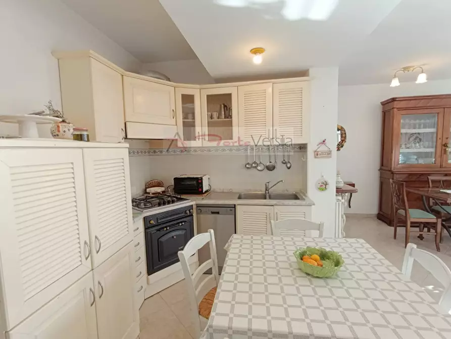 Immagine 8 di Appartamento in vendita  a Forte Dei Marmi