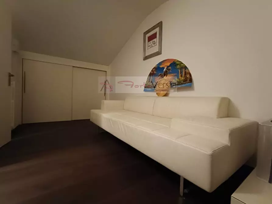 Immagine 4 di Villetta a schiera in vendita  a Carrara