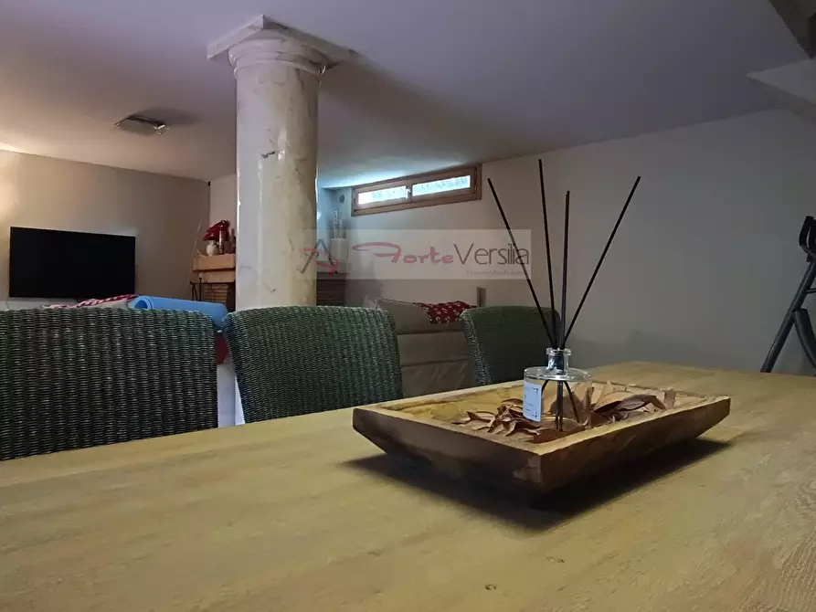 Immagine 5 di Villetta a schiera in vendita  a Carrara