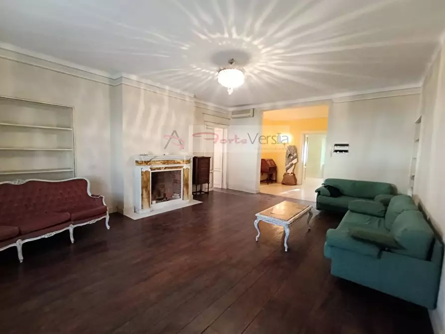 Immagine 4 di Appartamento in vendita  a Pietrasanta