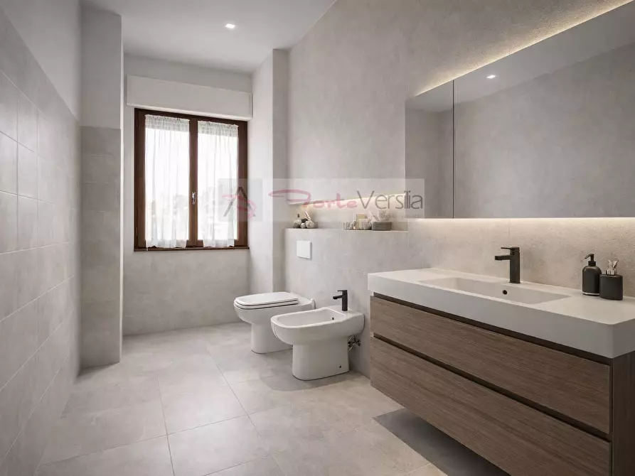 Immagine 4 di Appartamento in vendita  a Massa