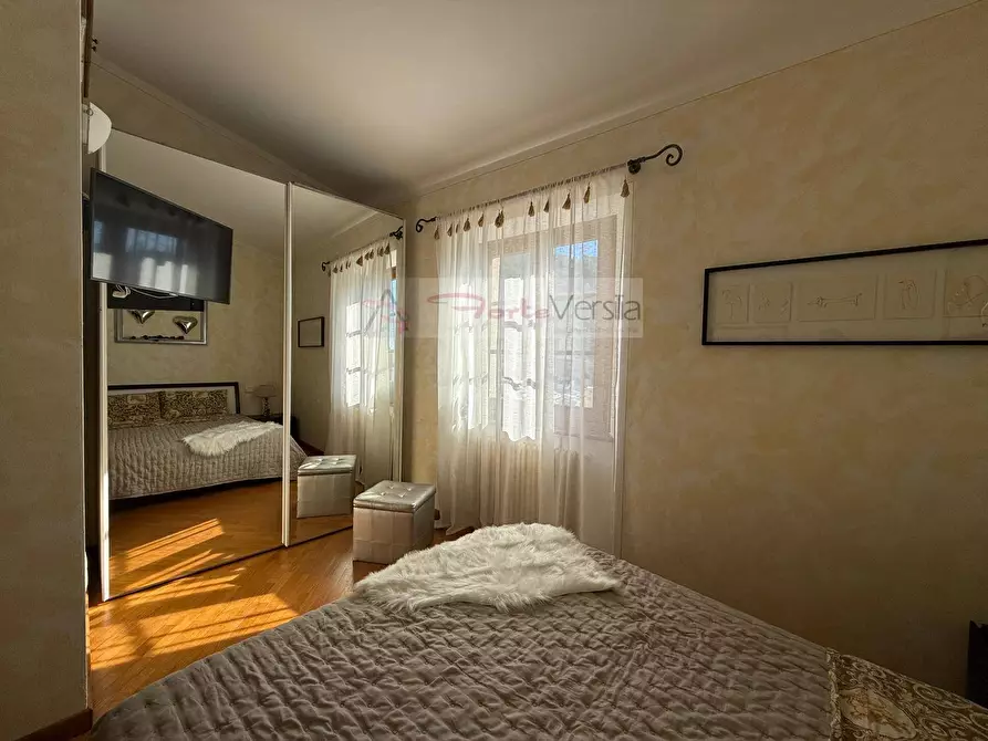 Immagine 24 di Casa semindipendente in vendita  a Seravezza