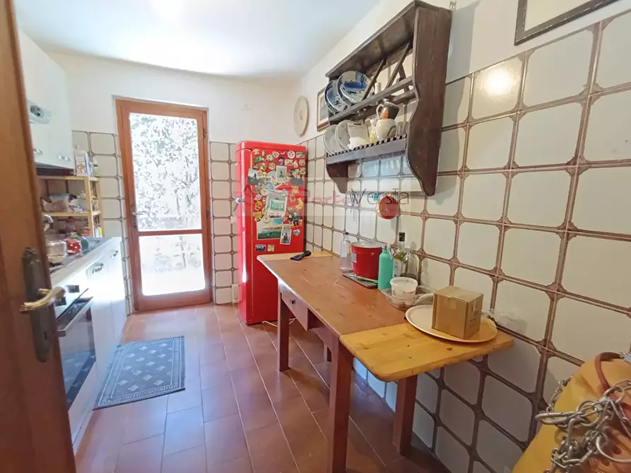 Immagine 12 di Villa in vendita  a Montignoso