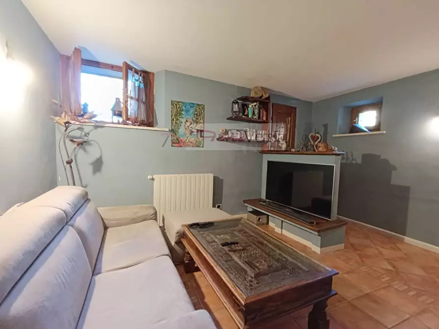 Immagine 12 di Casa semindipendente in vendita  a Seravezza