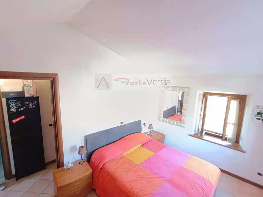 Immagine 24 di Casa semindipendente in vendita  a Seravezza