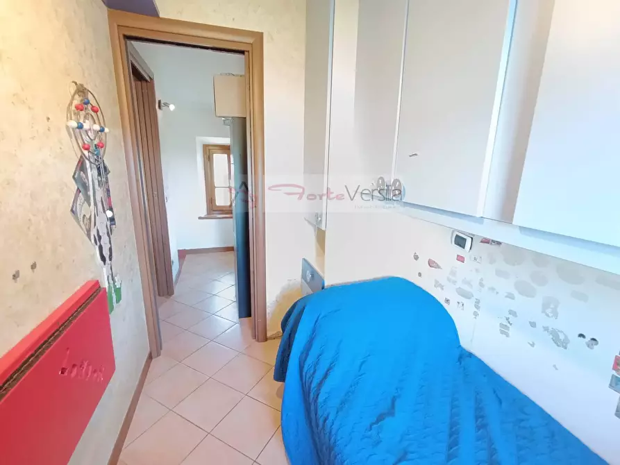 Immagine 36 di Casa semindipendente in vendita  a Seravezza