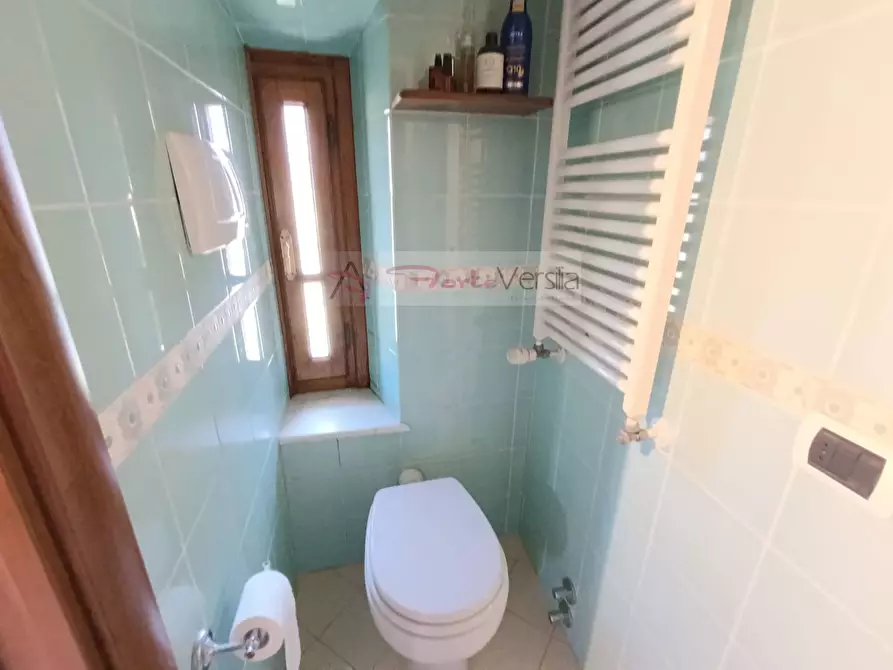 Immagine 30 di Casa semindipendente in vendita  a Seravezza