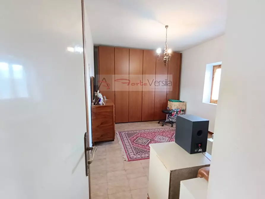 Immagine 14 di Villa in vendita  a Pietrasanta