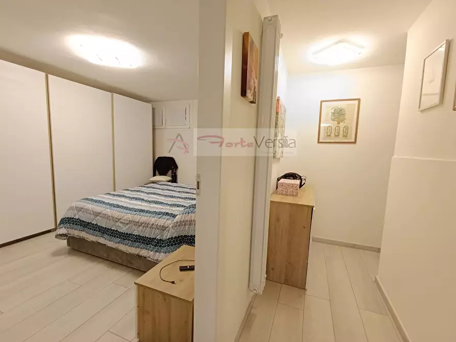 Immagine 29 di Villetta a schiera in vendita  a Forte Dei Marmi