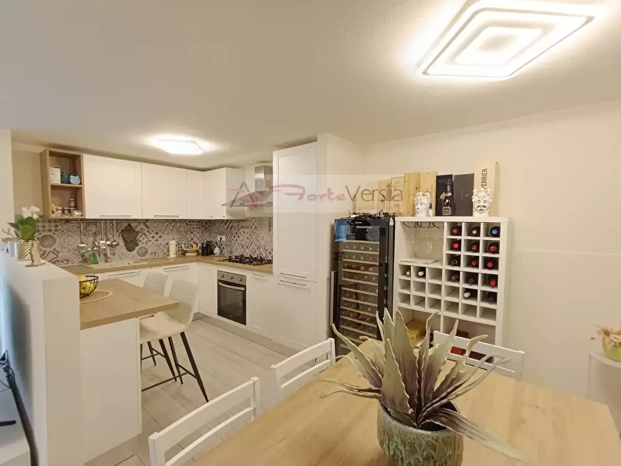 Immagine 26 di Villetta a schiera in vendita  a Forte Dei Marmi