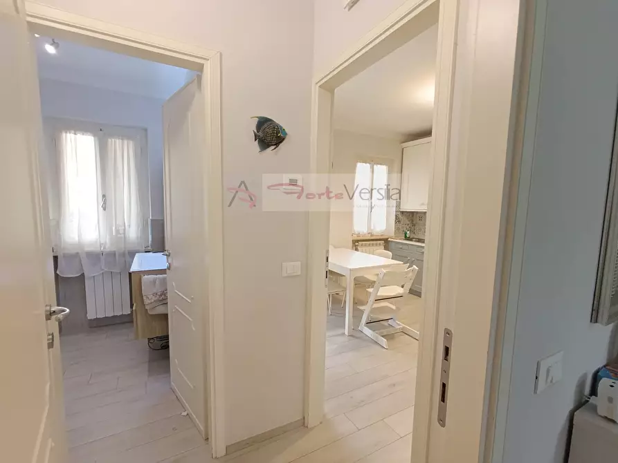 Immagine 6 di Villetta a schiera in vendita  a Forte Dei Marmi