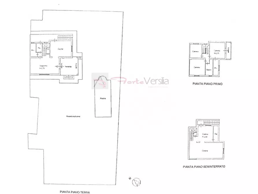 Immagine 42 di Villa in vendita  a Seravezza