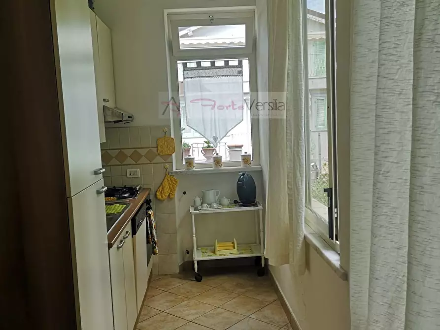 Immagine 3 di Appartamento in vendita  a Pietrasanta