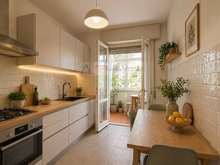 Immagine 2 di Appartamento in vendita  a Forte Dei Marmi